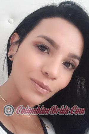 193446 - Luisa Fernanda Age: 39 - Colombia