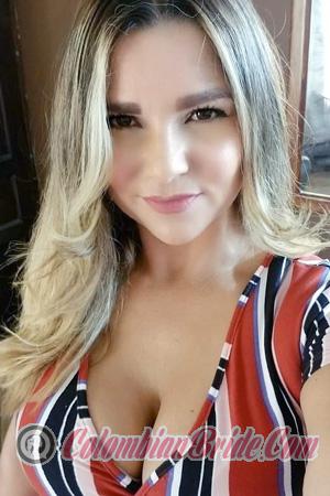 209635 - Maribel Age: 47 - Costa Rica