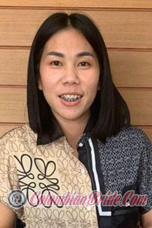 212576 - Aphiradee Age: 41 - Thailand