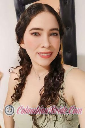 213138 - Yesica Age: 33 - Colombia