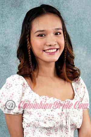 221040 - Yangie Age: 25 - Philippines