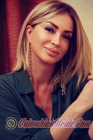 223501 - Oksana Age: 49 - Ukraine
