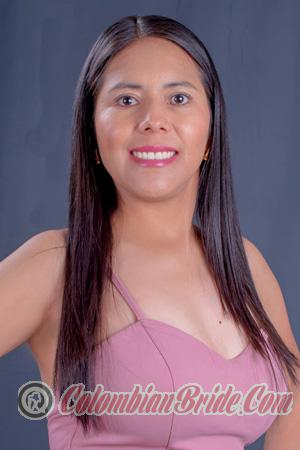 223585 - Flora Age: 36 - Bolivia