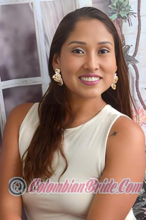 224617 - Andrea Age: 32 - Peru