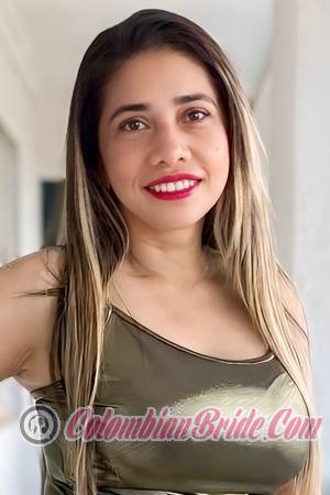 225104 - Carmen Age: 39 - Colombia
