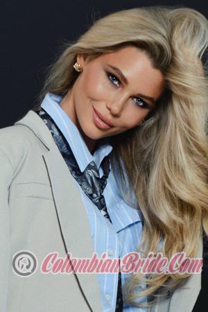 226525 - Yuliia Age: 35 - Ukraine