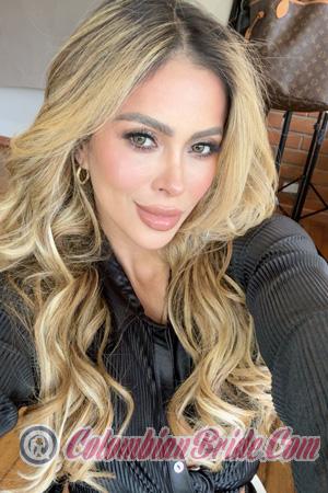 226543 - Adriana Age: 34 - Colombia