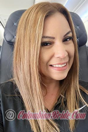 226838 - Evelyn Age: 46 - Costa Rica