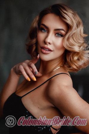 227349 - Kristina Age: 38 - Ukraine