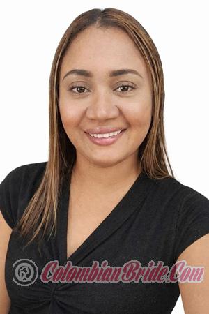 227522 - Lauren Age: 31 - Colombia