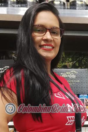 227710 - Ana Maritza Age: 39 - Costa Rica