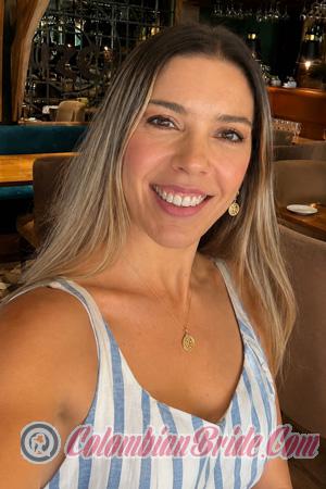 227980 - Andrea Age: 40 - Colombia