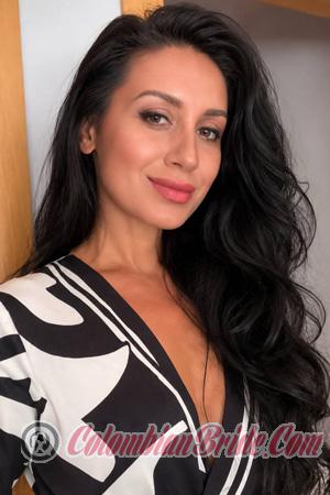 228063 - Yanina Age: 38 - Ukraine
