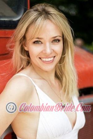 228065 - Oksana Age: 38 - Ukraine