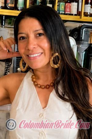 228314 - Rosana Age: 44 - Colombia